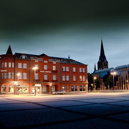 Hotel "Central" Inh Carolin Krause Bitterfeld-Wolfen Buitenkant foto